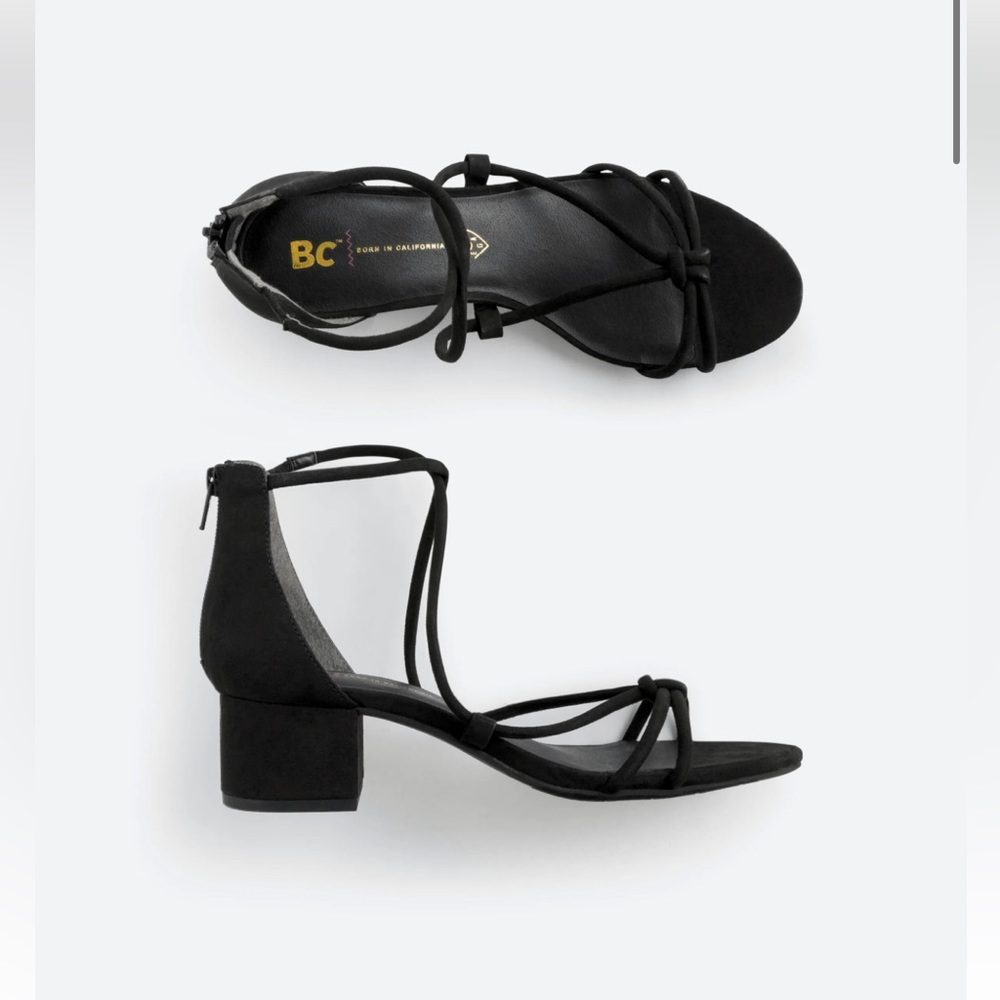 BC FOOTWEAR On My Radar Vegan Suede Heel
- Size 9